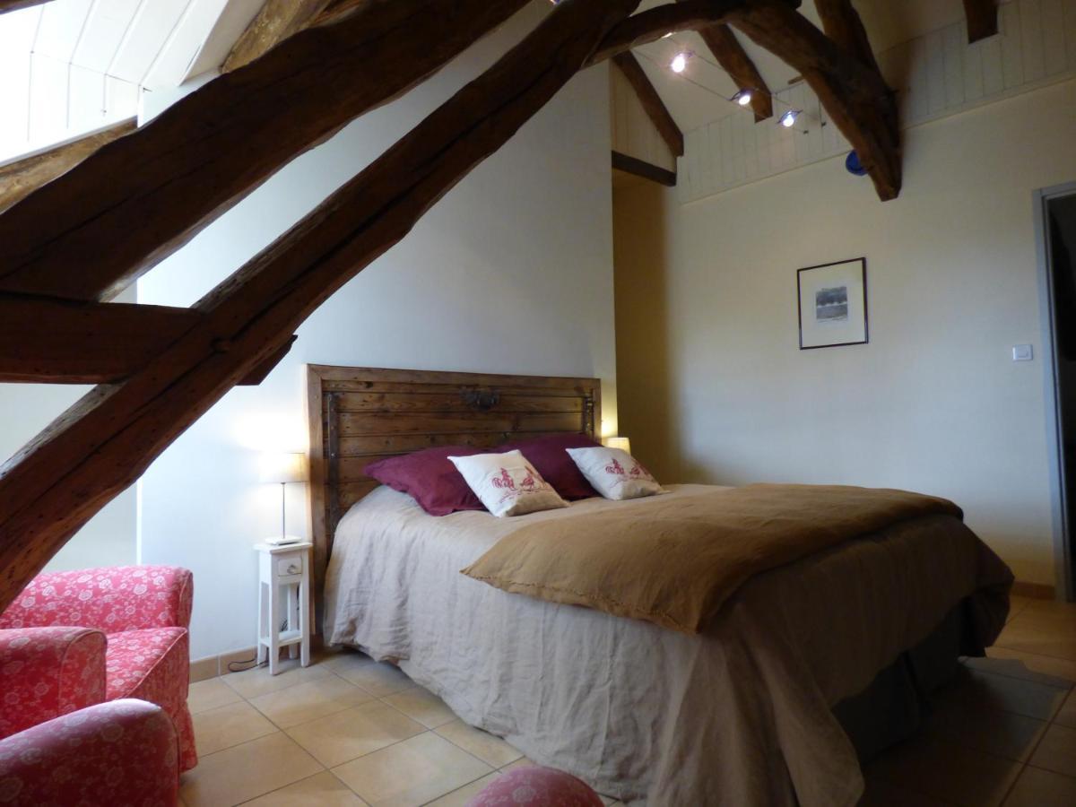 Britavit Bed & Breakfast Saint-Avit-Senieur Bagian luar foto