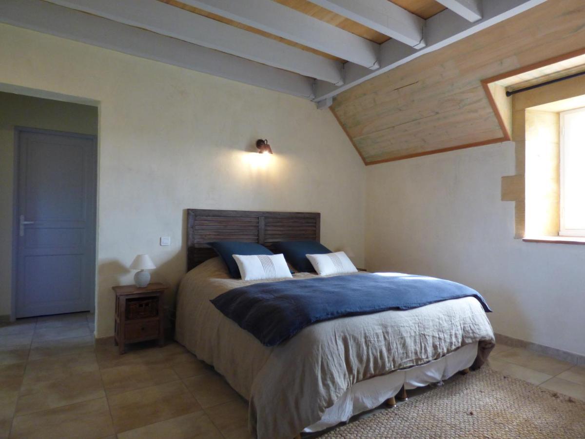 Britavit Bed & Breakfast Saint-Avit-Senieur Bagian luar foto