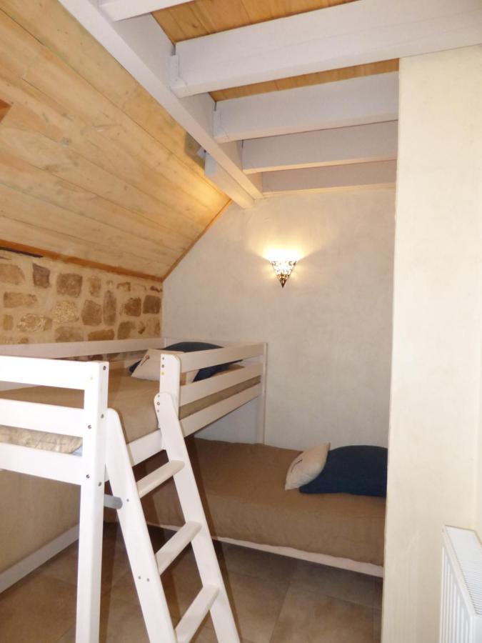 Britavit Bed & Breakfast Saint-Avit-Senieur Bagian luar foto