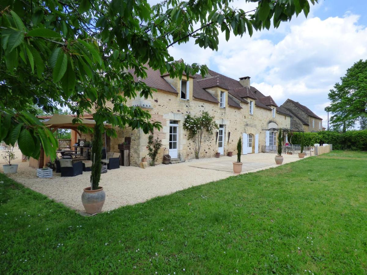 Britavit Bed & Breakfast Saint-Avit-Senieur Bagian luar foto